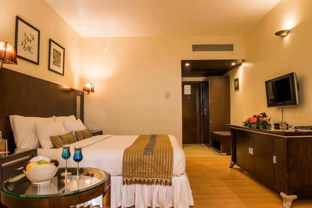 The Red Maple Mashal Resort