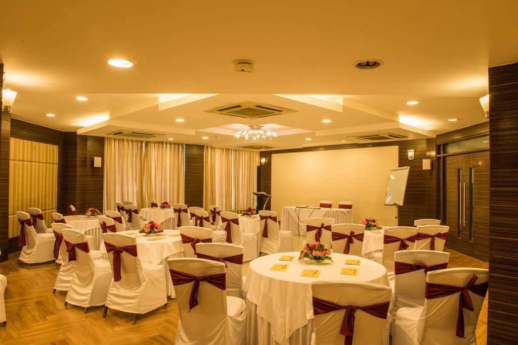 Resort The Red Maple Mashal 3*