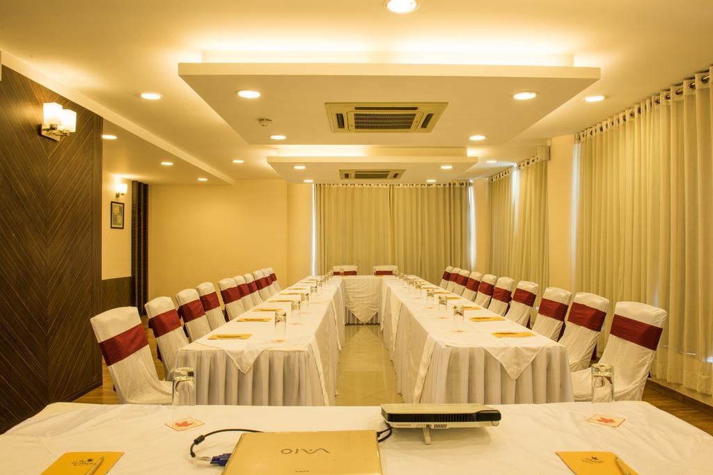 The Red Maple Mashal Indore